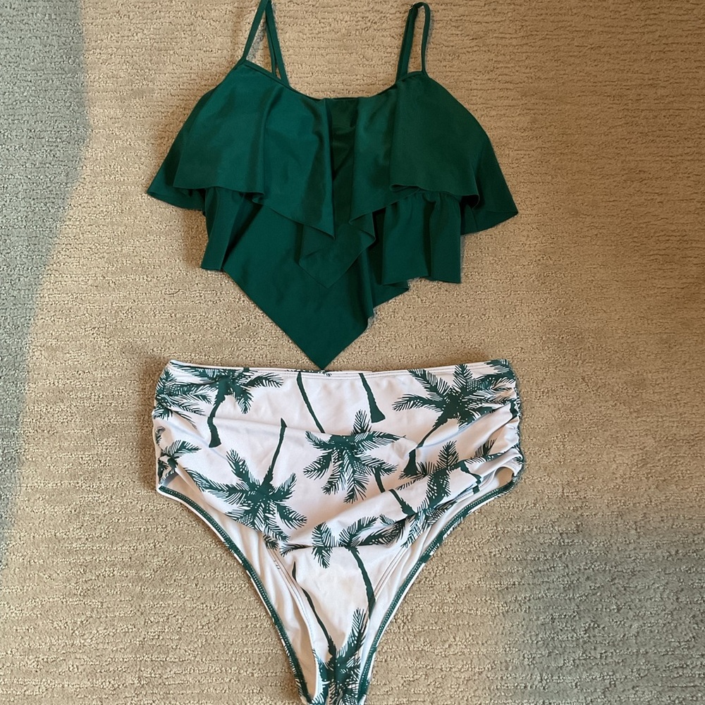 SHEIN Swim Summer Beach Tropical Print - Picture 2 of 4